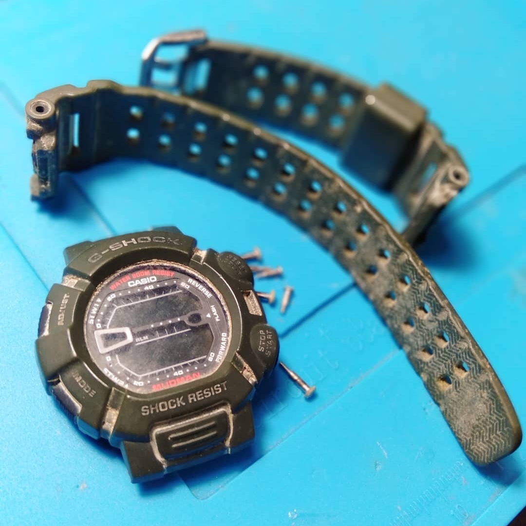 Casio G-shock разглобяване